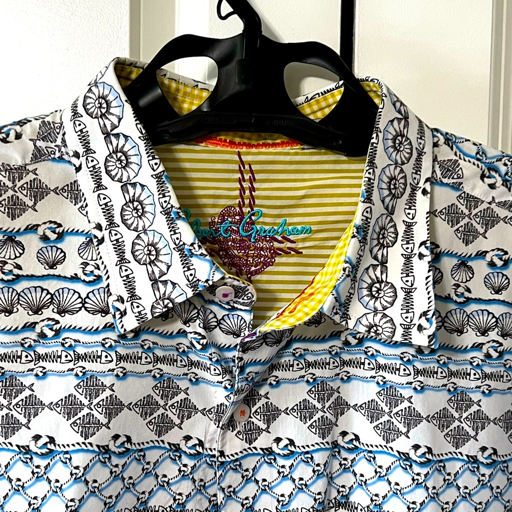 Robert Graham Short Sleeve